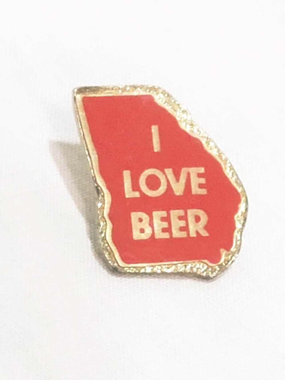 I Love Beer Georgia Shape Lapel Pin 3/4" Red Gold tone
